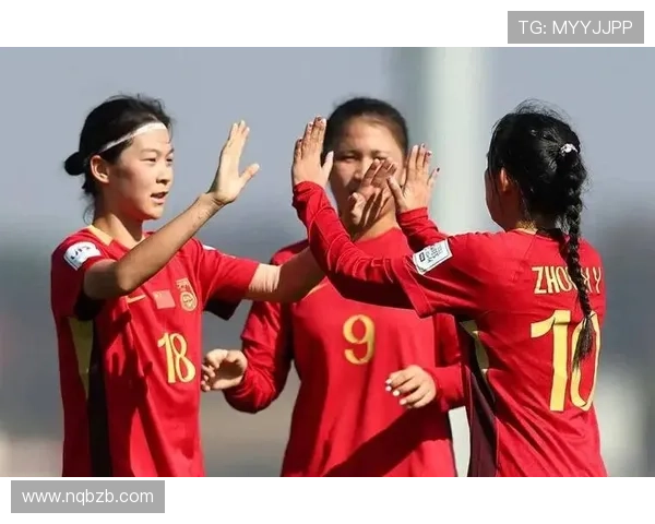 成宛迪送出妙传李启娴门前包抄破门中国女足十七岁以下两球领先泰国